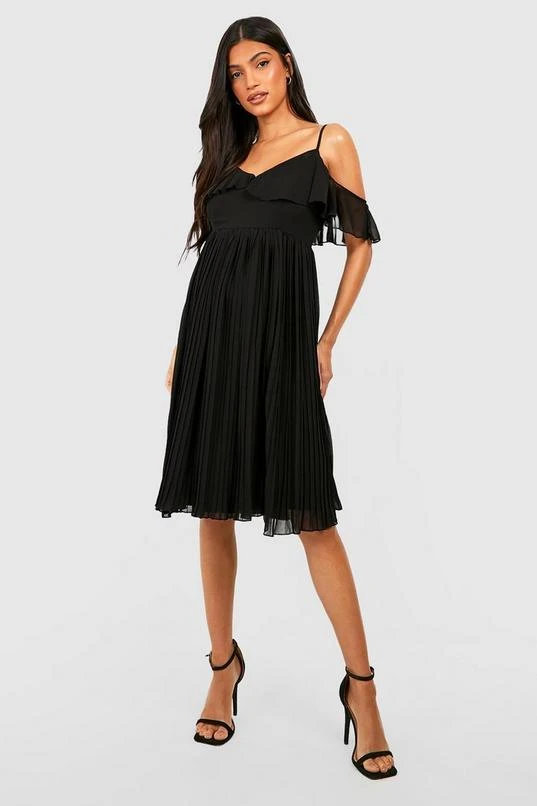 BOOHOO Maternity Occasion Cold Shoulder Dress 3 BOOHOO Maternity Occasion Cold Shoulder Dress - Image 3