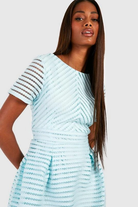 BOOHOO Boutique Full Skirted Prom Midi Dress 4 BOOHOO Boutique Full Skirted Prom Midi Dress - Image 4