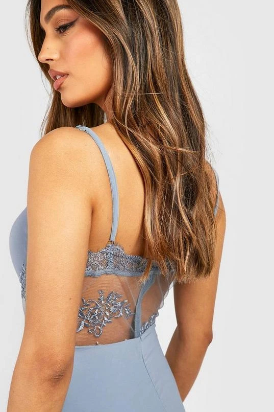 BOOHOO Contrast Lace Corset Maxi Dress 4 BOOHOO Contrast Lace Corset Maxi Dress - Image 4