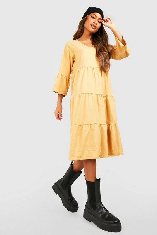 BOOHOO Flared Sleeve Midi Smock Dress 1 BOOHOO Flared Sleeve Midi Smock Dress