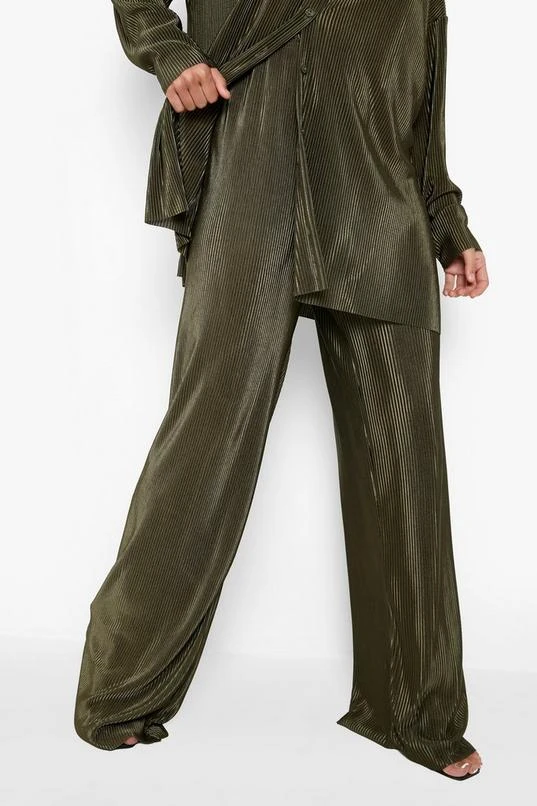BOOHOO Plisse Floor Sweeping Wide Leg Pants 4 BOOHOO Plisse Floor Sweeping Wide Leg Pants - Image 4
