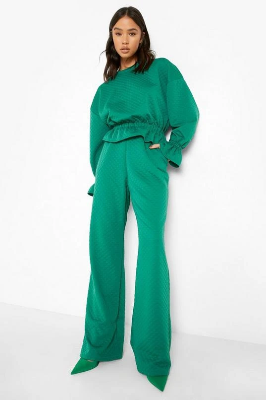 BOOHOO Quilted Relaxed Fit Wide Leg Pants 3 BOOHOO Quilted Relaxed Fit Wide Leg Pants - Image 3