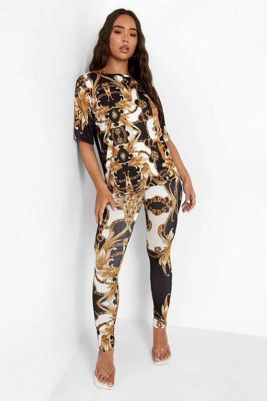 BOOHOO Baroque Graphic T-Shirt & Leggings 3 BOOHOO Baroque Graphic T-Shirt & Leggings - Image 3