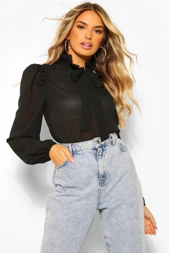 BOOHOO Chiffon Shoulder Pad Detail Pussybow Blouse 1 BOOHOO Chiffon Shoulder Pad Detail Pussybow Blouse