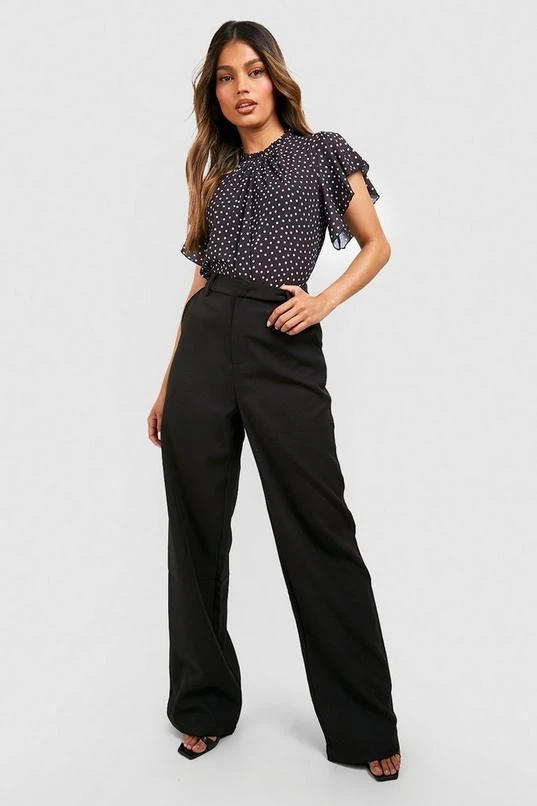 BOOHOO Polka Dot Frill Sleeve Woven Blouse 3 BOOHOO Polka Dot Frill Sleeve Woven Blouse - Image 3