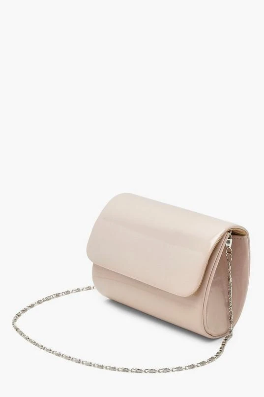 BOOHOO Mini Structured Patent Clutch Bag & Chain 3 BOOHOO Mini Structured Patent Clutch Bag & Chain - Image 3