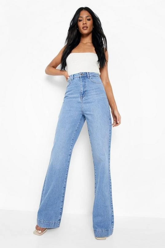 BOOHOO Tall Straight Leg Flare High Rise Jeans 3 BOOHOO Tall Straight Leg Flare High Rise Jeans - Image 3