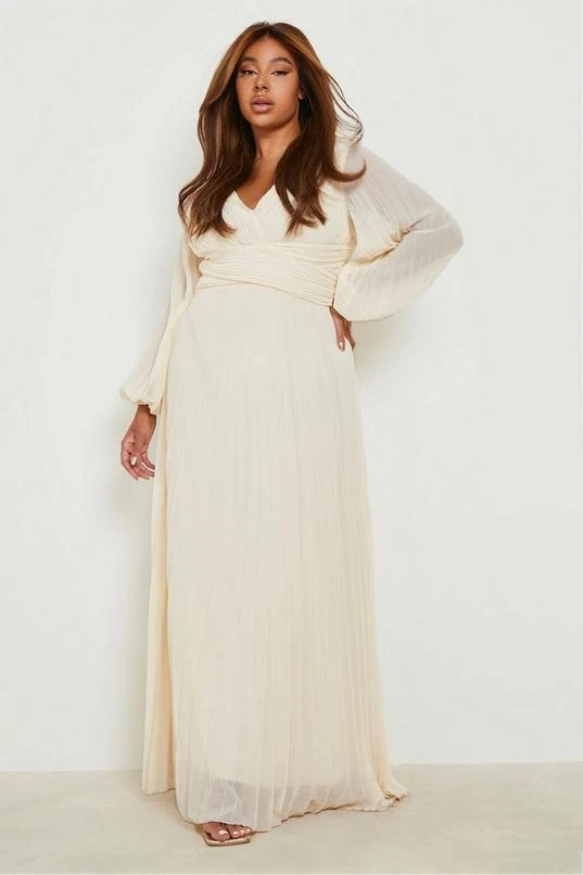BOOHOO Plus Pleated Wrap Over Detail Maxi Dress 3 BOOHOO Plus Pleated Wrap Over Detail Maxi Dress - Image 3