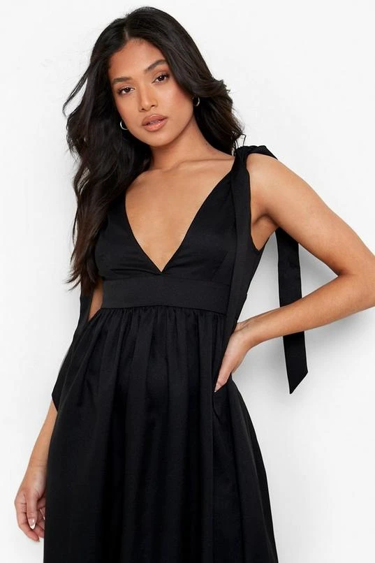 BOOHOO Petite Tie Shoulder Tiered Hem Maxi Dress 4 BOOHOO Petite Tie Shoulder Tiered Hem Maxi Dress - Image 4