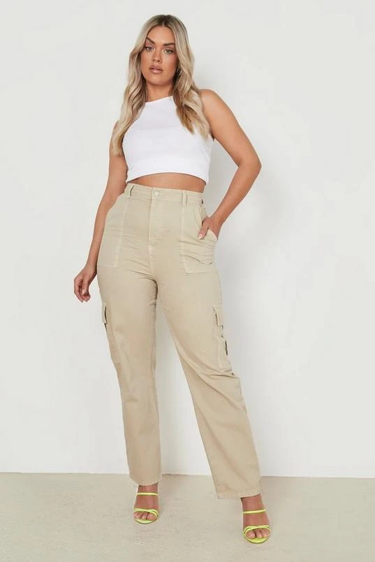 BOOHOO Plus Loose Wide Leg Cargo Jeans 1 BOOHOO Plus Loose Wide Leg Cargo Jeans