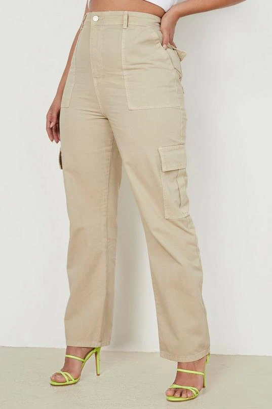 BOOHOO Plus Loose Wide Leg Cargo Jeans 4 BOOHOO Plus Loose Wide Leg Cargo Jeans - Image 4