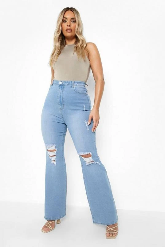 BOOHOO Plus High Waisted Split Detail Flare Jeans 3 BOOHOO Plus High Waisted Split Detail Flare Jeans - Image 3