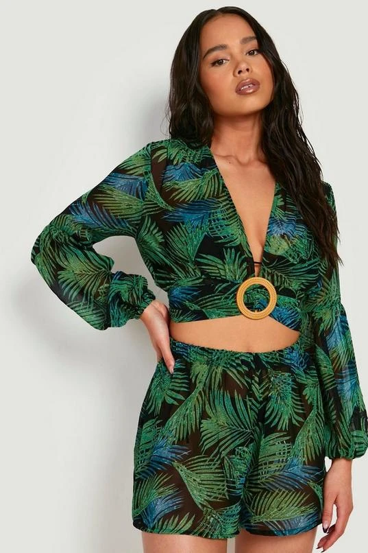 BOOHOO Petite Palm Print Buckle Top & Short Two-Piece 4 BOOHOO Petite Palm Print Buckle Top & Short Two-Piece - Image 4