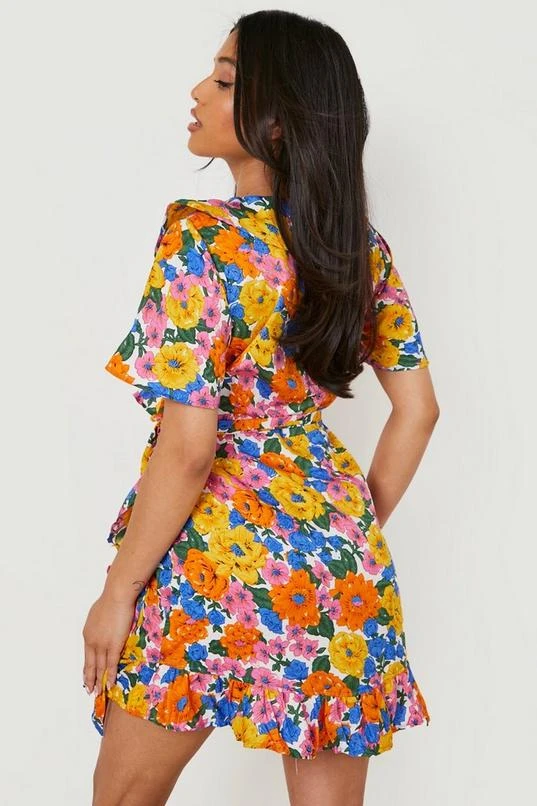 BOOHOO Petite Floral Ruffle Wrap Dress 2 BOOHOO Petite Floral Ruffle Wrap Dress - Image 2