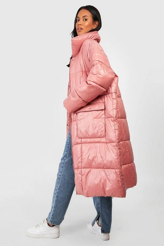 BOOHOO Square Quilt Detail Maxi Puffer 2 BOOHOO Square Quilt Detail Maxi Puffer - Image 2