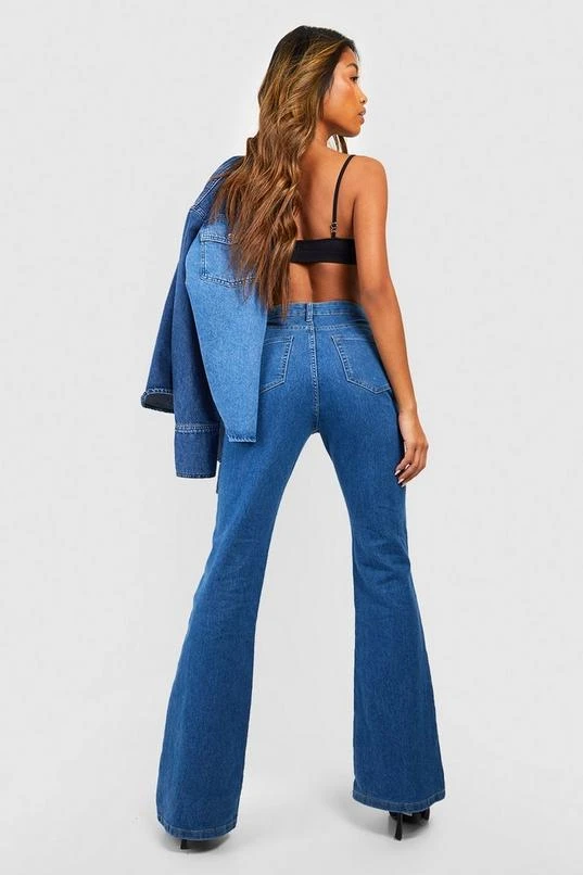 BOOHOO Basics High Waisted 5 Pocket Flared Jeans 2 BOOHOO Basics High Waisted 5 Pocket Flared Jeans - Image 2