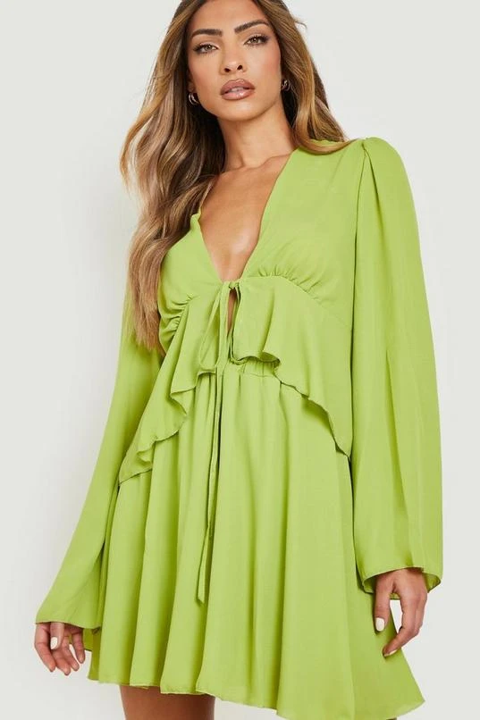 BOOHOO Tie Front Ruffle Blouse & Mini Skirt 4 BOOHOO Tie Front Ruffle Blouse & Mini Skirt - Image 4