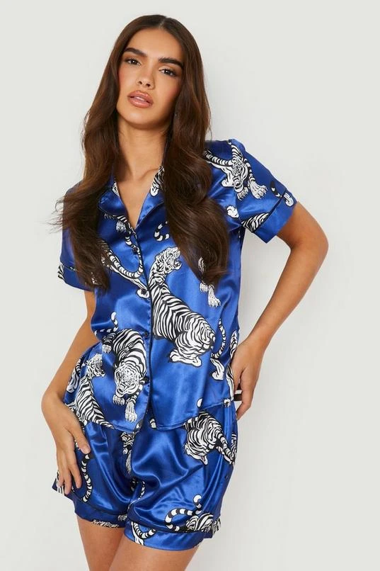 BOOHOO Tiger Print Satin Pj Short Set 1 BOOHOO Tiger Print Satin Pj Short Set