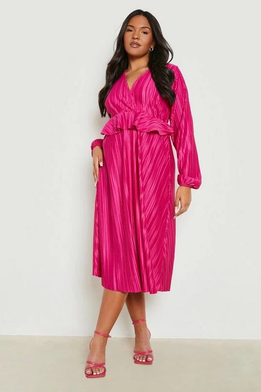 BOOHOO Plus Plisse Ruffle Detail Midi Dress 1 BOOHOO Plus Plisse Ruffle Detail Midi Dress