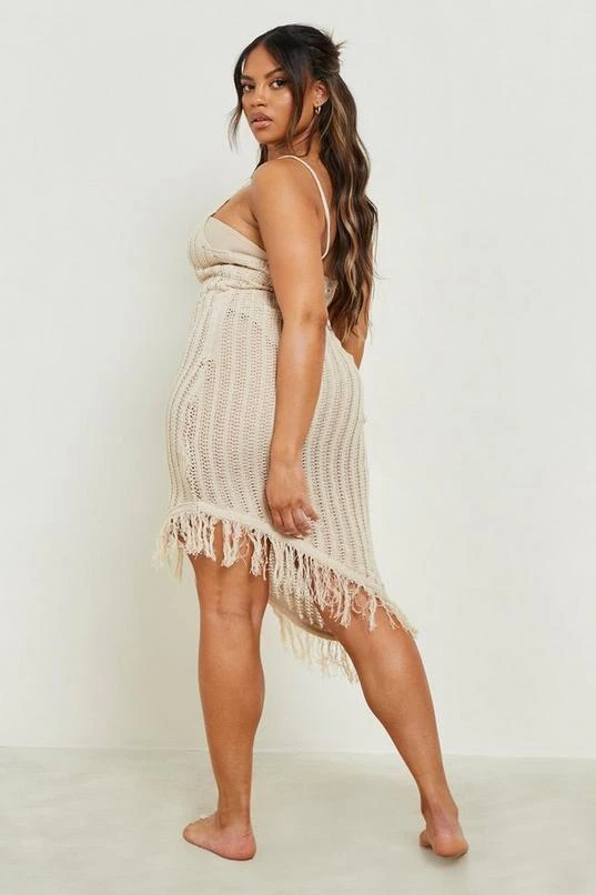 BOOHOO Plus Tassel Knitted Beach Dress 2 BOOHOO Plus Tassel Knitted Beach Dress - Image 2