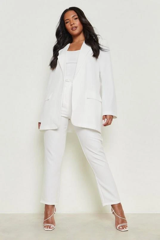 BOOHOO Plus Oversized Dad Blazer & Pants Suits 1 BOOHOO Plus Oversized Dad Blazer & Pants Suits