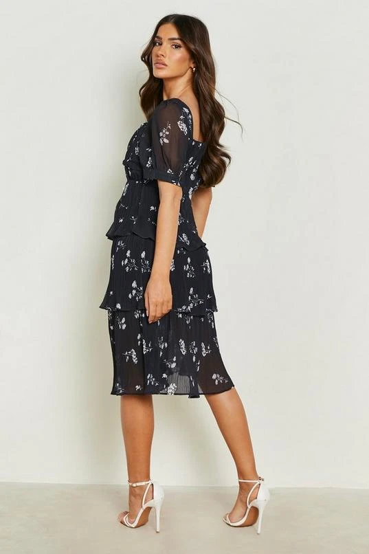 BOOHOO Floral Plisse Tiered Frill Midi Dress 2 BOOHOO Floral Plisse Tiered Frill Midi Dress - Image 2