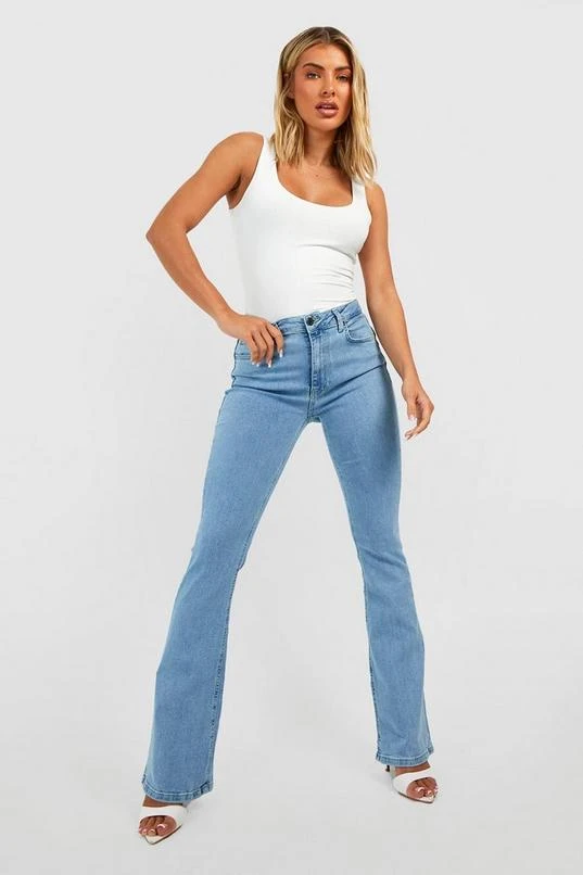 BOOHOO Mid Rise Butt Shaper Flared Jeans 1 BOOHOO Mid Rise Butt Shaper Flared Jeans