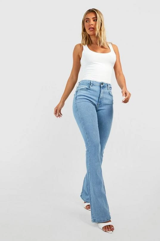 BOOHOO Mid Rise Butt Shaper Flared Jeans 3 BOOHOO Mid Rise Butt Shaper Flared Jeans - Image 3