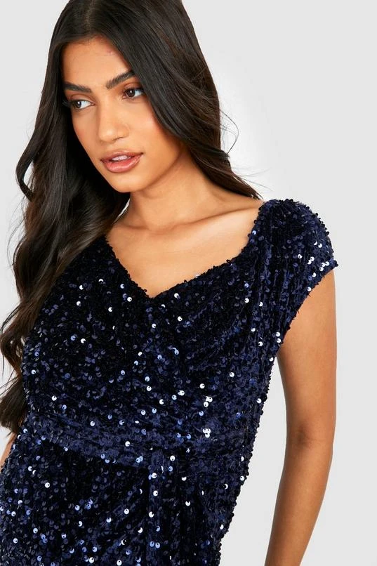 BOOHOO Maternity Velvet Sequin Off The Shoulder Midi Dress 4 BOOHOO Maternity Velvet Sequin Off The Shoulder Midi Dress - Image 4