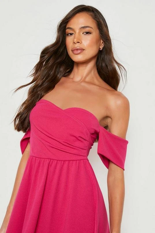 BOOHOO Off The Shoulder Pleat Detail Midi Skater Dress 4 BOOHOO Off The Shoulder Pleat Detail Midi Skater Dress - Image 4