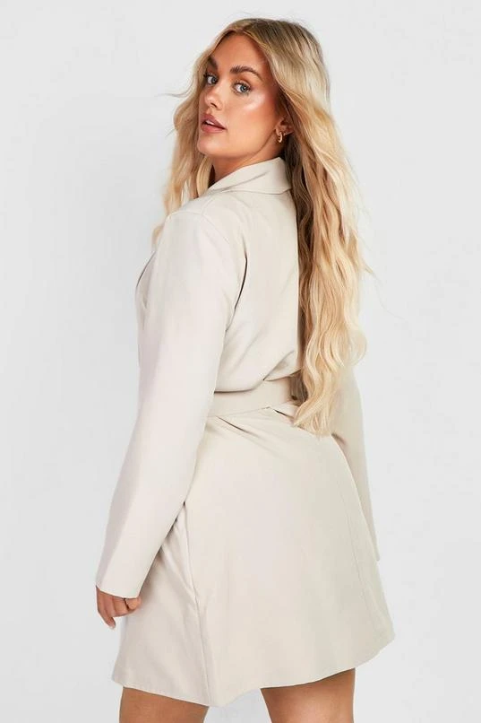 BOOHOO Plus Double Breasted Belted Blazer Dress 2 BOOHOO Plus Double Breasted Belted Blazer Dress - Image 2