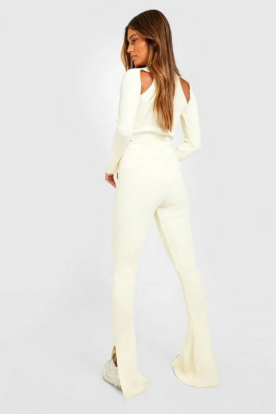 BOOHOO Cut Out Split Flare Hem Knitted Set 2 BOOHOO Cut Out Split Flare Hem Knitted Set - Image 2
