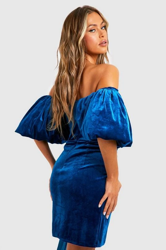 BOOHOO Premium Velvet Draped Mini Party Dress 2 BOOHOO Premium Velvet Draped Mini Party Dress - Image 2