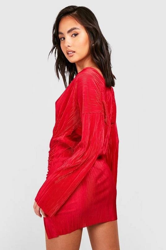BOOHOO Plisse Wrap Front Split Detail Mini Dress 2 BOOHOO Plisse Wrap Front Split Detail Mini Dress - Image 2