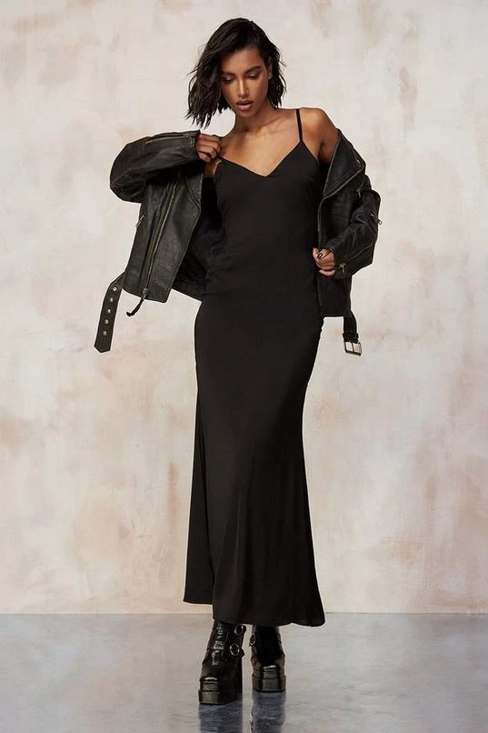 BOOHOO Kourtney Kardashian Barker Maxi Satin Dress 1 BOOHOO Kourtney Kardashian Barker Maxi Satin Dress