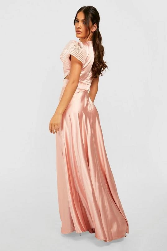 BOOHOO Satin Organza Occasion Maxi Dress 2 BOOHOO Satin Organza Occasion Maxi Dress - Image 2