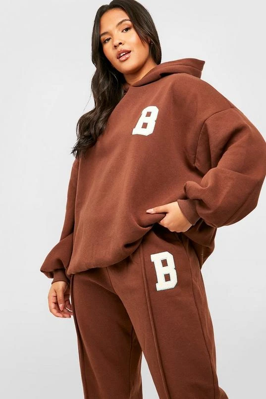 BOOHOO Plus Applique Straight Leg Hooded Tracksuit 1 BOOHOO Plus Applique Straight Leg Hooded Tracksuit