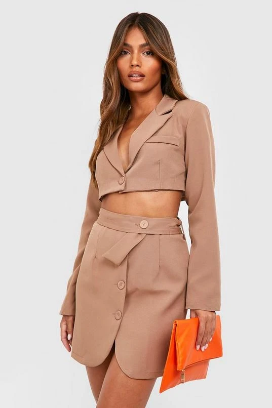 BOOHOO Cropped Tailored Blazer 1 BOOHOO Cropped Tailored Blazer