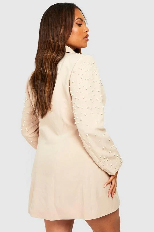 BOOHOO Plus Pearl Embellished Blazer Dress 2 BOOHOO Plus Pearl Embellished Blazer Dress - Image 2