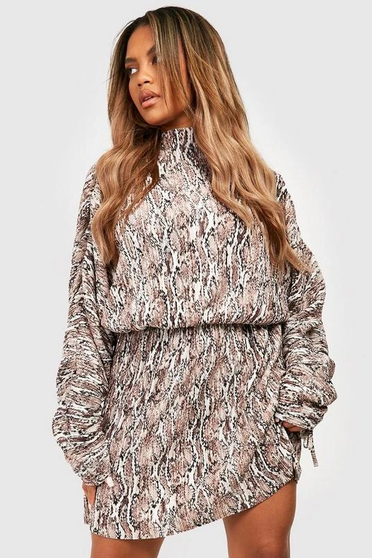 BOOHOO Plus Snake Plisse Ruched Sleeve Dress 1 BOOHOO Plus Snake Plisse Ruched Sleeve Dress