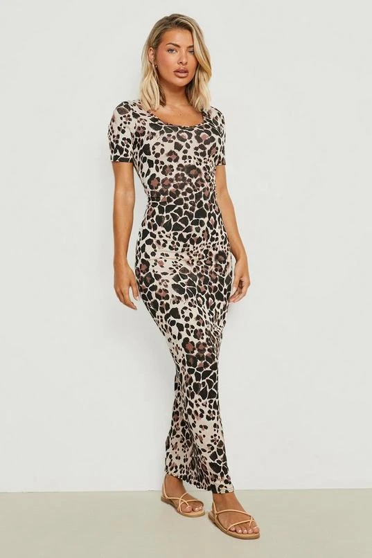 BOOHOO Leopard Scoop Neck Short Sleeve Maxi Dress 3 BOOHOO Leopard Scoop Neck Short Sleeve Maxi Dress - Image 3