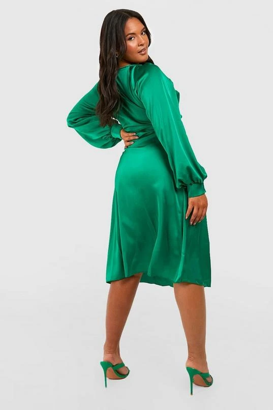 BOOHOO Plus Satin Tie Front Midi Dress 2 BOOHOO Plus Satin Tie Front Midi Dress - Image 2