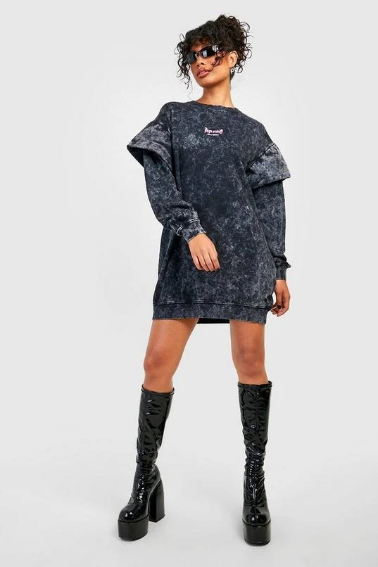 BOOHOO Acid Wash Oversized Graphic Sweatshirt Dress 1 BOOHOO Acid Wash Oversized Graphic Sweatshirt Dress