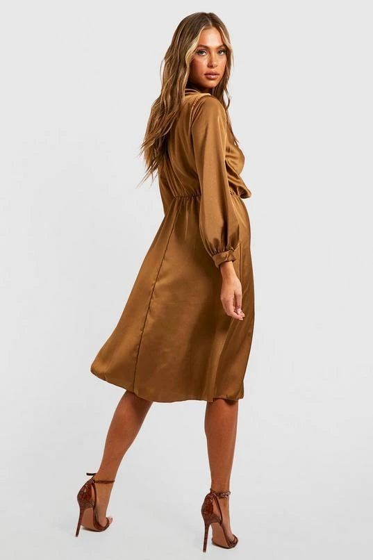 BOOHOO Satin Twist Detail Midi Skater Dress 2 BOOHOO Satin Twist Detail Midi Skater Dress - Image 2