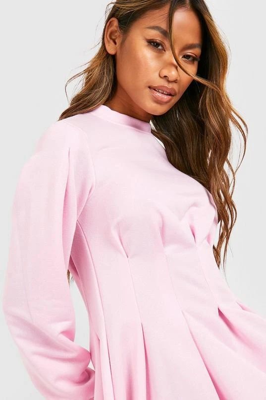 BOOHOO Ruched Waist Skater Sweatshirt Dress 4 BOOHOO Ruched Waist Skater Sweatshirt Dress - Image 4