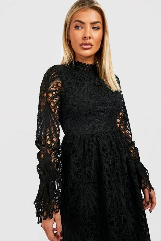 BOOHOO Premium Lace High Neck Midi Skater Dress 3 BOOHOO Premium Lace High Neck Midi Skater Dress - Image 3
