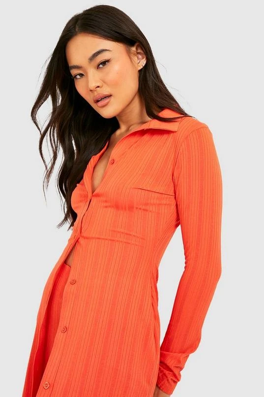 BOOHOO Ribbed Longline Button Front Shirt 4 BOOHOO Ribbed Longline Button Front Shirt - Image 4