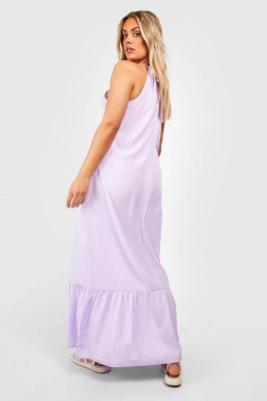 BOOHOO Plus Halter Keyhole Maxi Dress 2 BOOHOO Plus Halter Keyhole Maxi Dress - Image 2