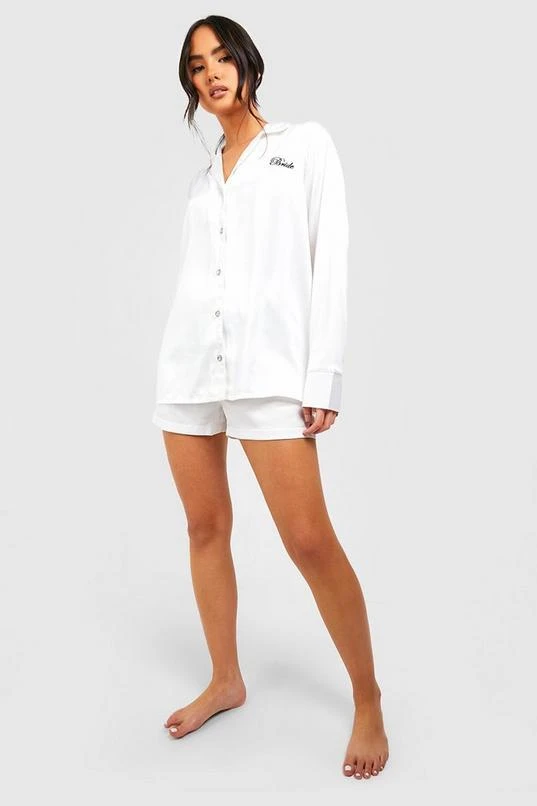 BOOHOO Premium Bride Embroidered Satin Pajama Short Set And Bow 3 BOOHOO Premium Bride Embroidered Satin Pajama Short Set And Bow - Image 3