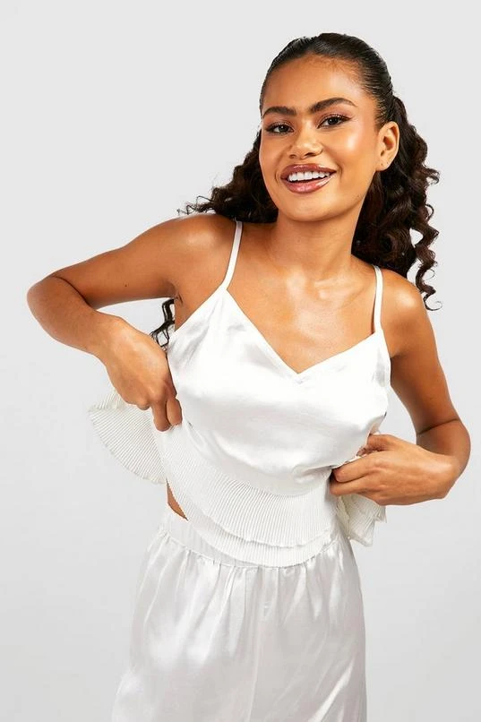 BOOHOO Pleated Frill Satin Cami & Pants Set 4 BOOHOO Pleated Frill Satin Cami & Pants Set - Image 4